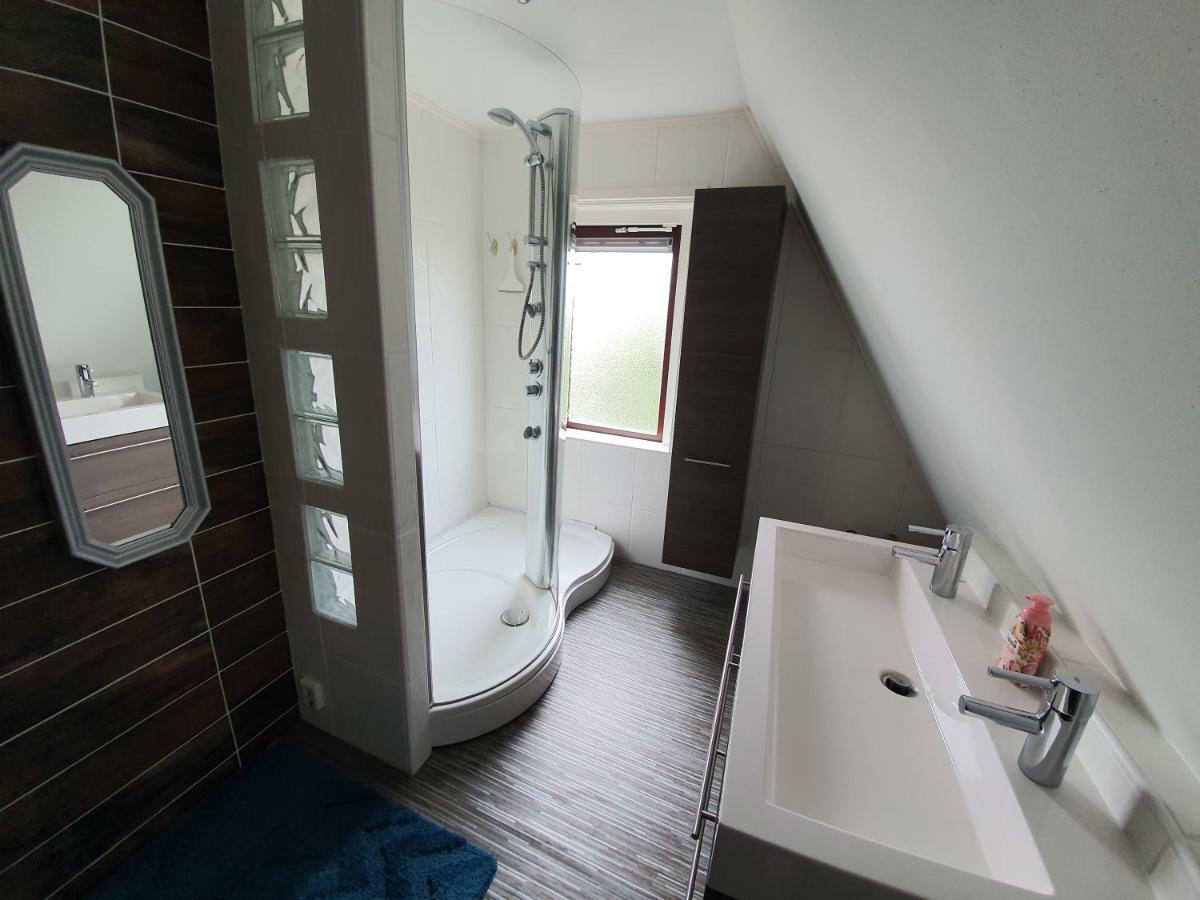 B&B Maaslandje Wijk en Aalburg Ngoại thất bức ảnh